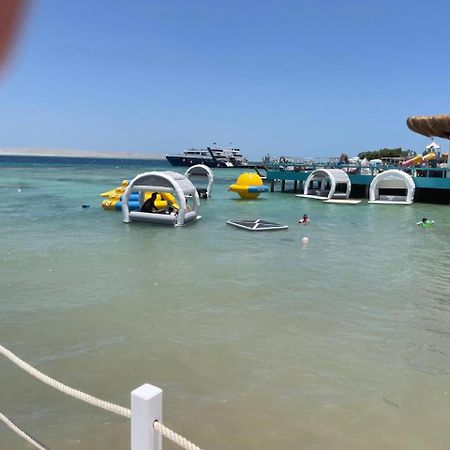 Serafy City Center Hostel And Pool For Foreigners Adults Only Hurghada Eksteriør billede
