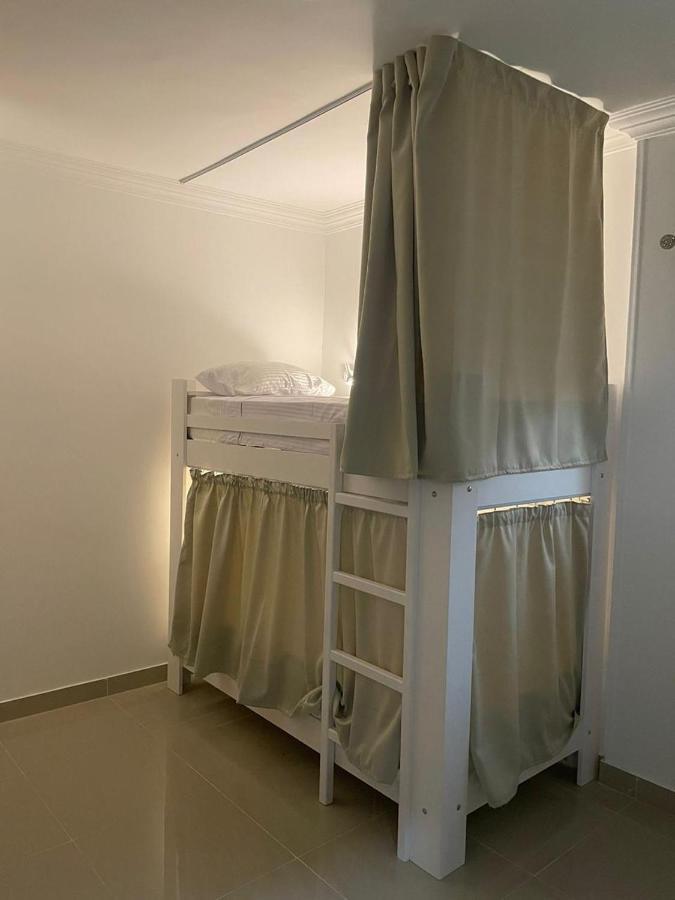 Serafy City Center Hostel And Pool For Foreigners Adults Only Hurghada Eksteriør billede