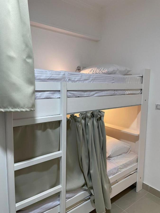 Serafy City Center Hostel And Pool For Foreigners Adults Only Hurghada Eksteriør billede