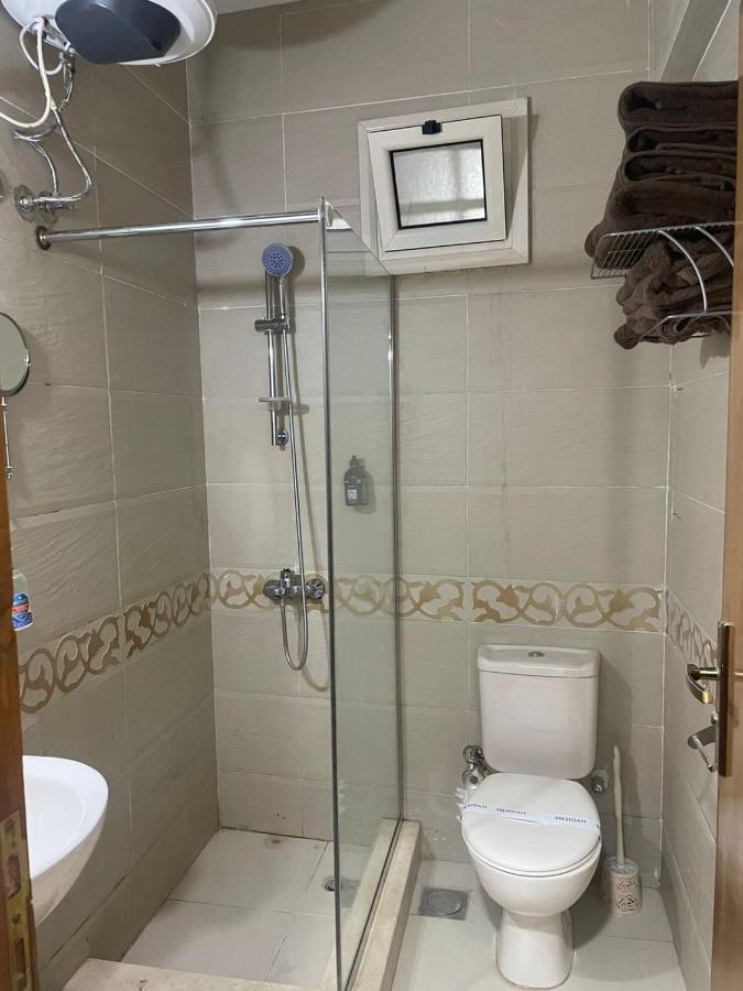 Serafy City Center Hostel And Pool For Foreigners Adults Only Hurghada Eksteriør billede