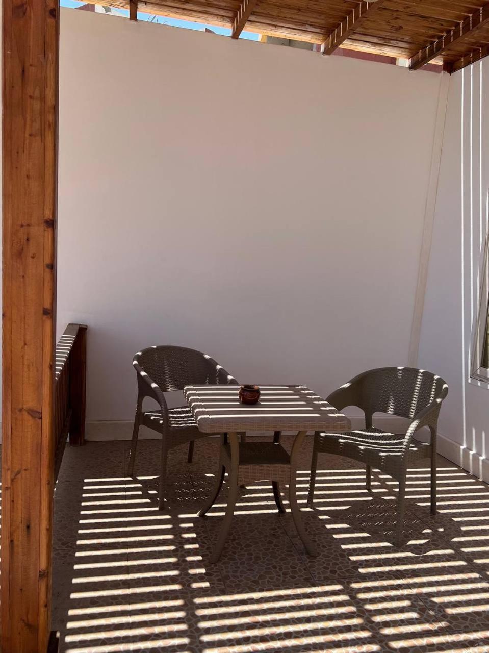 Serafy City Center Hostel And Pool For Foreigners Adults Only Hurghada Værelse billede